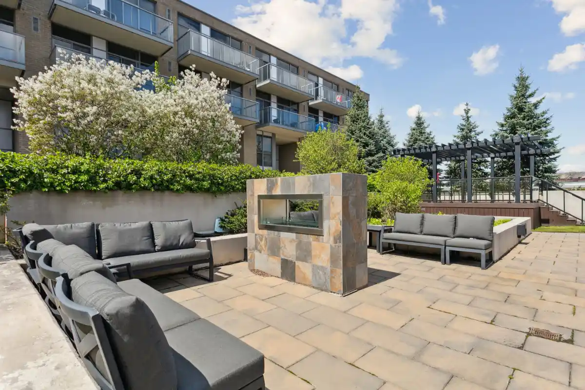 Rooftop Terrace at 1940 Ironstone