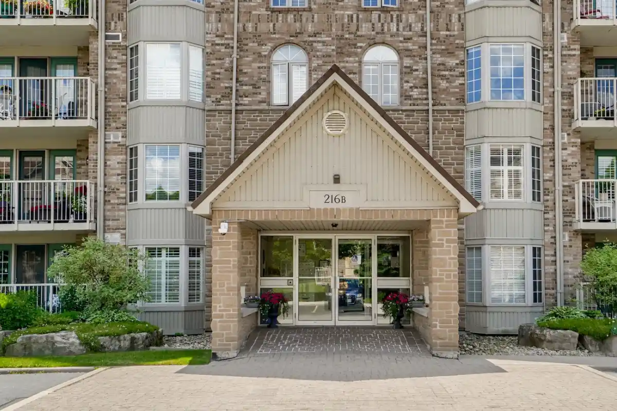 Entrance at 216 Plains Rd W