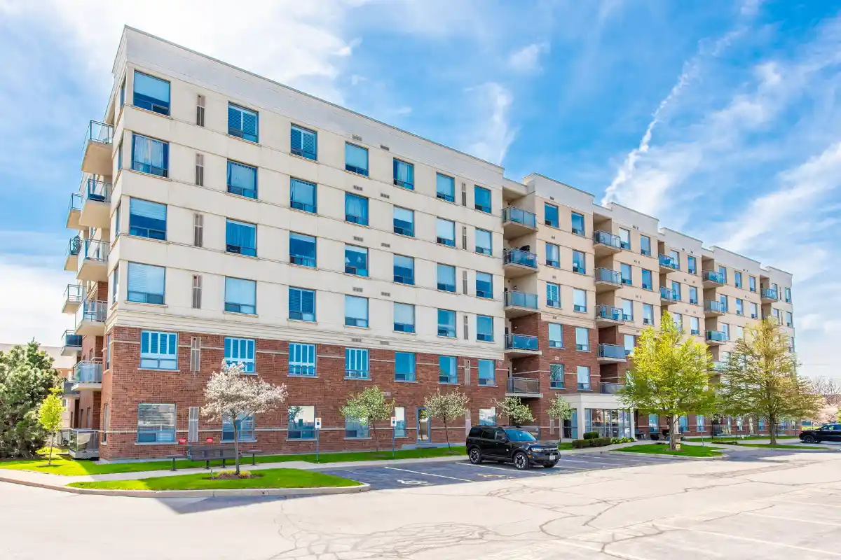 5070 Fairview Street, Burlington - Terraces In The Village condominiums by Branthaven