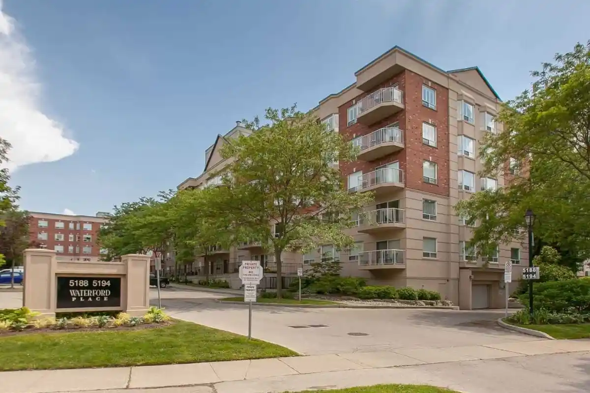 5188-5194 Lakeshore Road, Burlington - Waterford Place waterfront condominiums