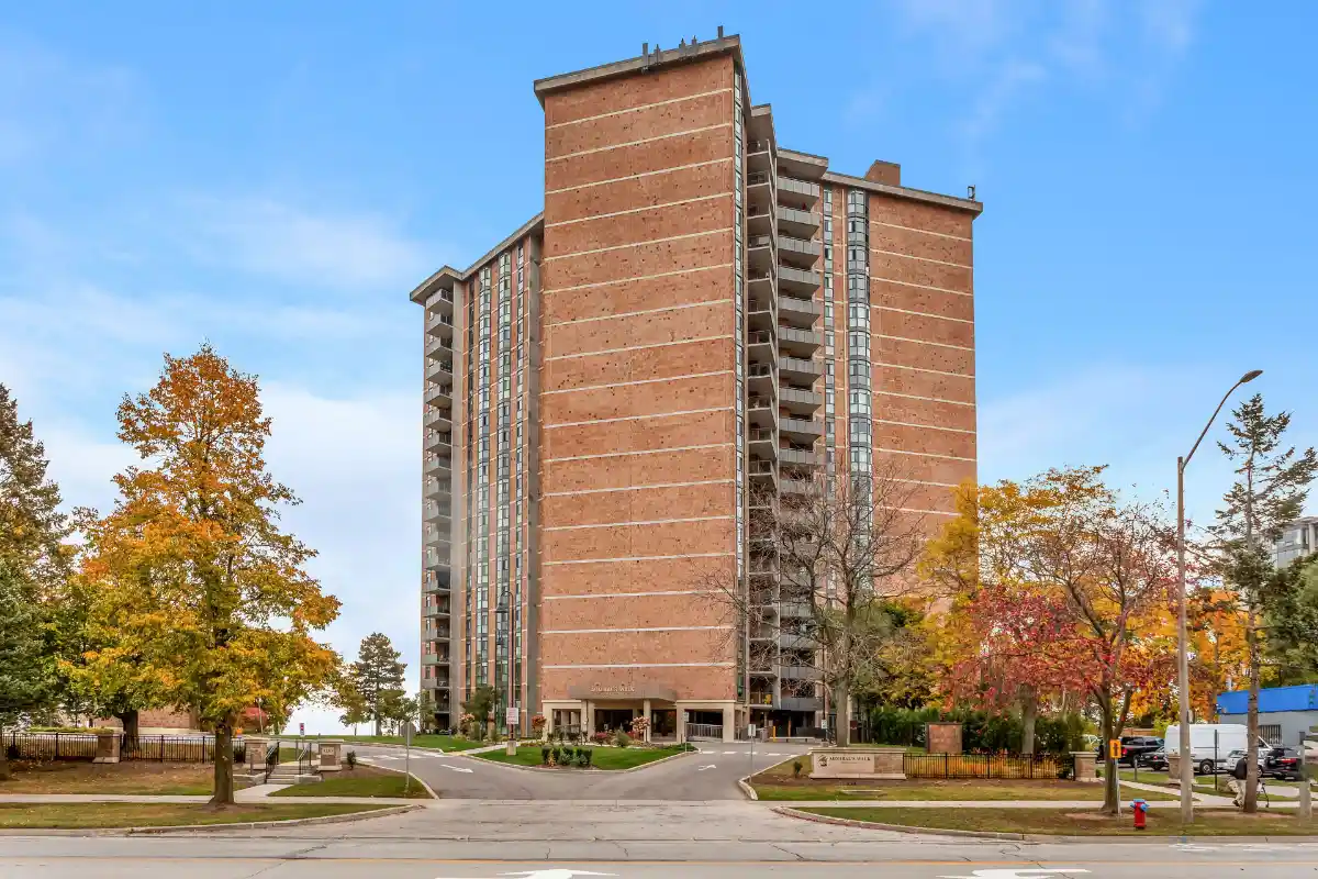 5250 Lakeshore Road, Burlington - Admirals Walk waterfront condominiums
